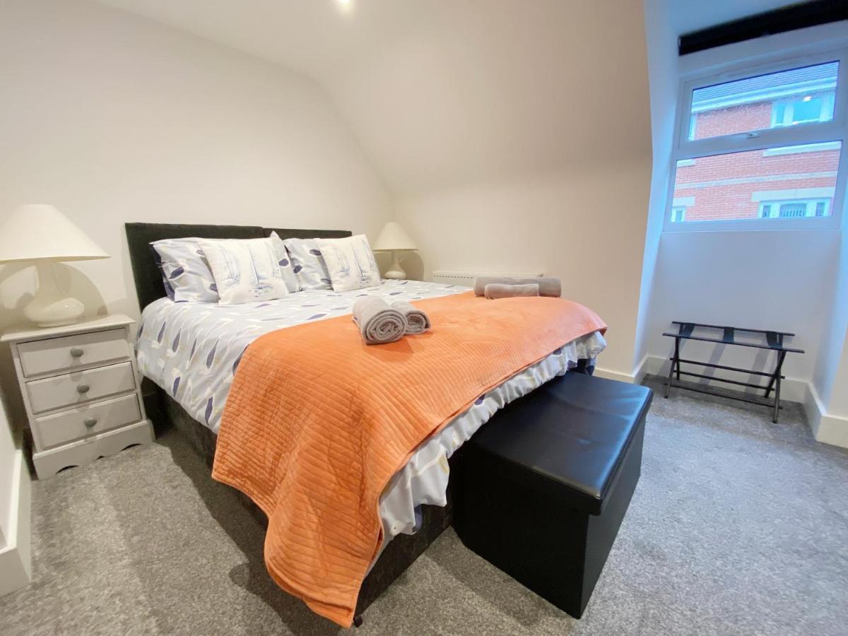 New Family Apartment Walking Distance To The Beach Bournemouth Dış mekan fotoğraf
